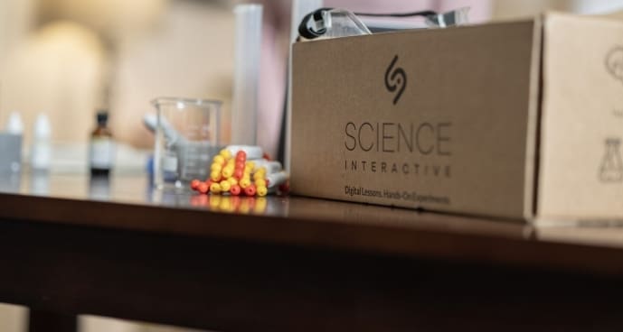 Image of Science Interactive hands-on lab kit
